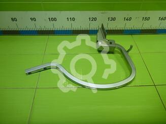 Петля двери багажника Volkswagen Polo V (Sedan RUS) 2011 - 2020