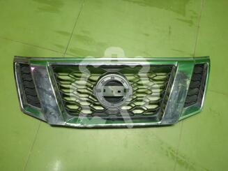 Решетка радиатора Nissan Terrano (D10) c 2014 г.