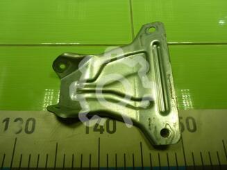 Кронштейн (кузов снаружи) Volkswagen Golf V 2003 - 2009
