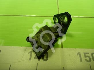 Петля двери задней Volkswagen Golf V 2003 - 2009
