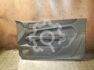 Обшивка двери передней правой Ford Focus II 2005 - 2011