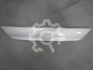 Накладка двери багажника Nissan Qashqai+2 (JJ10) 2008 - 2014