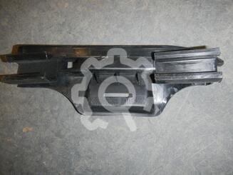 Кронштейн бампера переднего Hyundai Getz 2002 - 2011