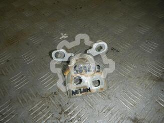 Петля двери Renault Logan II 2012 - н.в.