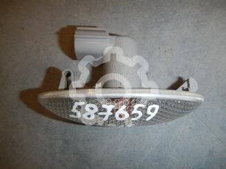 Указатель поворота правый Toyota Yaris 2005 - 2011