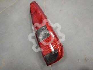 Фонарь задний правый Ford Fusion 2002 - 2012