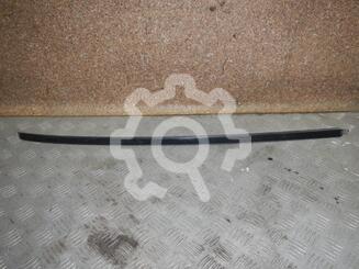 Молдинг стекла лобового Toyota Camry VIII [XV70] 2017 - н.в.