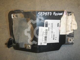 Кронштейн фары противотуманной правой Ford Fusion 2002 - 2012