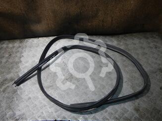 Уплотнитель багажника Ford Focus II 2005 - 2011