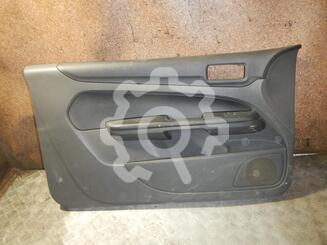 Обшивка двери передней левой Ford Focus II 2005 - 2011