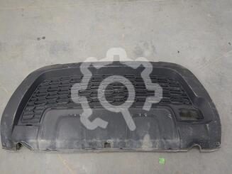 Решетка в бампер Renault Duster I 2010 - 2021