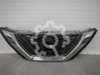 Решетка радиатора Nissan Qashqai (J11) c 2014 г.