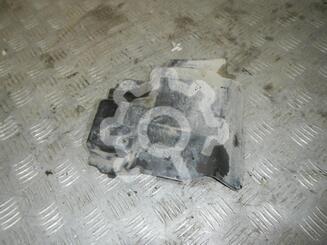 Крышка блока управления двигателем Ford Focus II 2005 - 2011