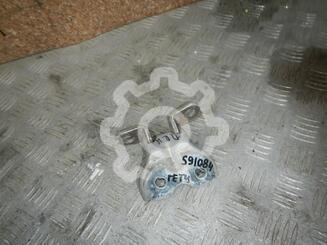 Петля двери передней Hyundai Getz 2002 - 2011