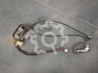 Замок двери Mazda MPV II [LW] 1999 - 2006