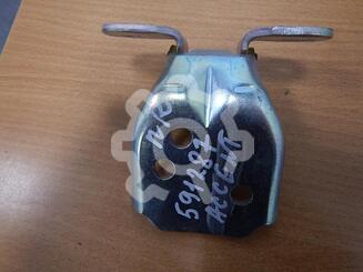 Петля двери Hyundai Accent II 1999 - 2012
