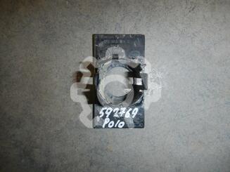 Кронштейн (сопут. товар) Volkswagen Polo V (Sedan RUS) 2011 - 2020