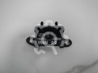 Петля двери Nissan Qashqai (J10) 2006 - 2014