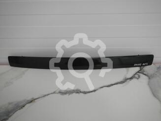 Накладка двери багажника Toyota Auris (E15) 2006 - 2012