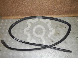Уплотнитель двери Toyota Corolla X [E14, E150] 2006 - 2013