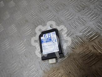 Блок электронный Toyota Corolla X [E14, E150] 2006 - 2013