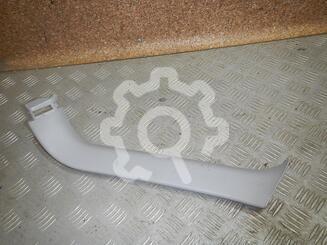 Обшивка двери багажника Honda CR-V III 2006 - 2012
