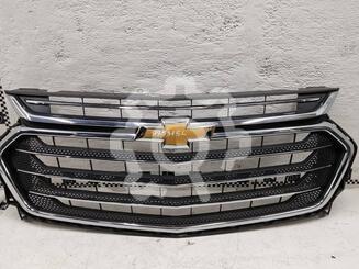 Решетка радиатора Chevrolet Traverse II 2017 - н.в.