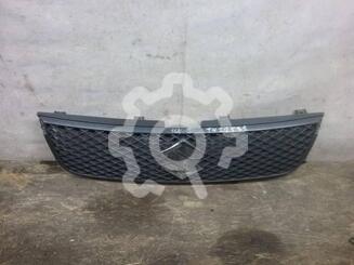 Решетка радиатора Suzuki Grand Vitara II 2005 - 2016