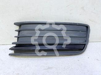 Решетка в бампер Volkswagen Polo V (Sedan RUS) 2011 - 2020