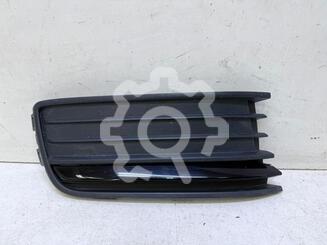 Решетка в бампер Volkswagen Polo V (Sedan RUS) 2011 - 2020