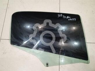 Стекло двери задней правой Peugeot 308 2007 - 2015