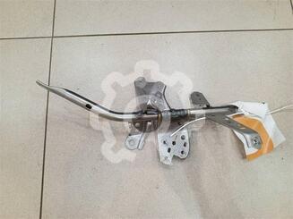 Кронштейн (кузов снаружи) Toyota Camry VIII [XV70] 2017 - н.в.