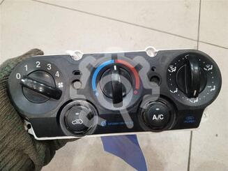 Блок управления отопителем Ford Fusion 2002 - 2012
