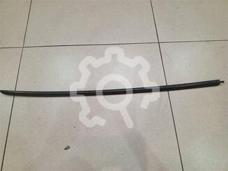 Молдинг стекла лобового Toyota Camry VIII [XV70] 2017 - н.в.