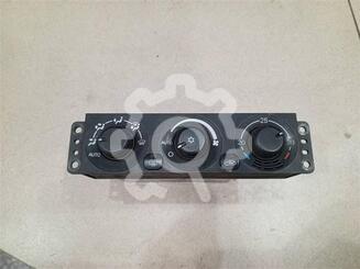 Блок управления отопителем Mitsubishi Pajero iO 1998 - 2007