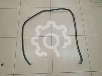 Уплотнитель двери Chevrolet Lacetti 2004 - 2013