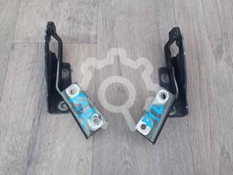 Петля капота Ford Focus I 1998 - 2005
