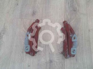 Петля капота Land Rover Freelander II 2006 - 2014