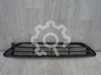 Решетка в бампер Nissan X - Trail (T32) c 2014 г.