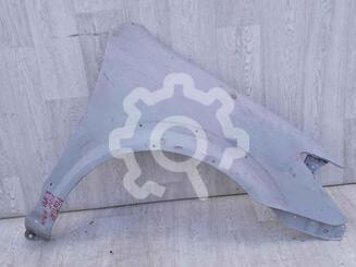 Крыло переднее правое Pontiac Vibe I 2002 - 2008