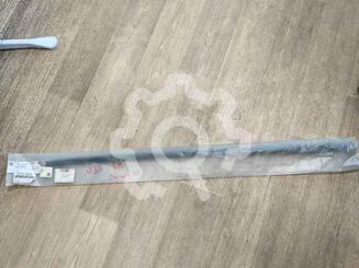 Молдинг стекла лобового Toyota Camry VIII [XV70] 2017 - н.в.