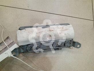 Подушка безопасности нижняя (для колен) Toyota Auris (E15) 2006 - 2012
