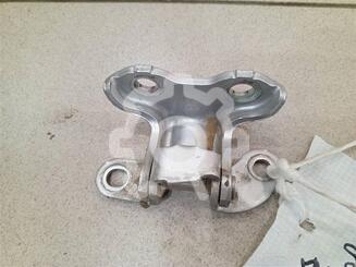 Петля двери задней Toyota Auris (E15) 2006 - 2012