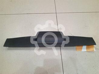 Обшивка двери багажника Toyota Auris (E15) 2006 - 2012
