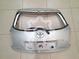 Дверь багажника Toyota Auris (E15) 2006 - 2012