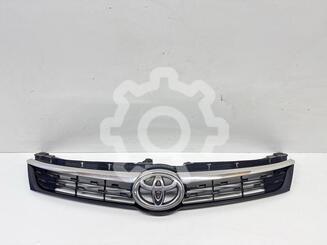 Решетка радиатора Toyota Camry VII [XV50] 2011 - 2018