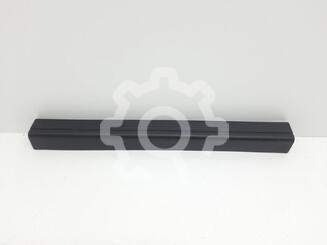 Накладка порога (наружная) Mercedes-Benz C-Klasse III W204 2006 - 2015