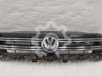 Решетка радиатора Volkswagen Tiguan I 2007 - 2016