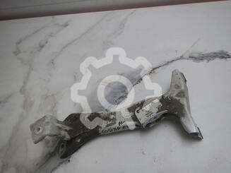 Кронштейн крыла Audi A3 III (8V) 2012 - 2020
