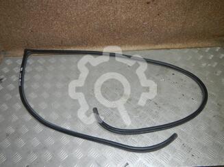 Уплотнитель двери Chevrolet Lacetti 2004 - 2013